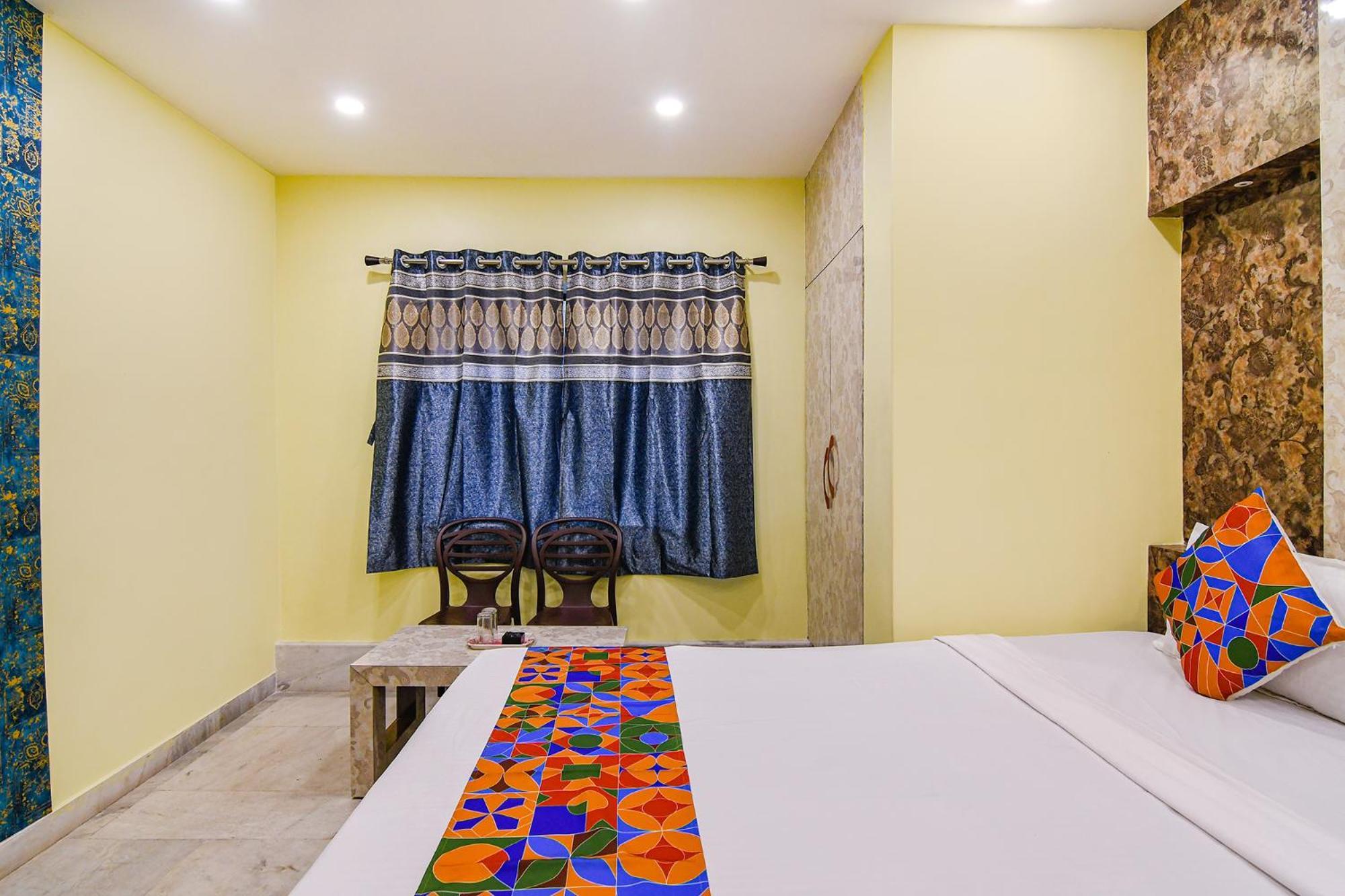 Fabhotel Divine Chariot Hotel 3*