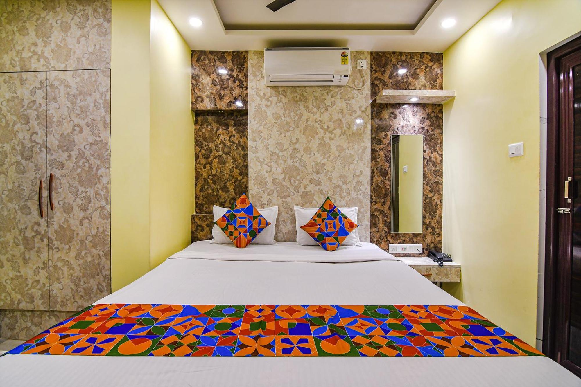 Fabhotel Divine Chariot Kolkata
